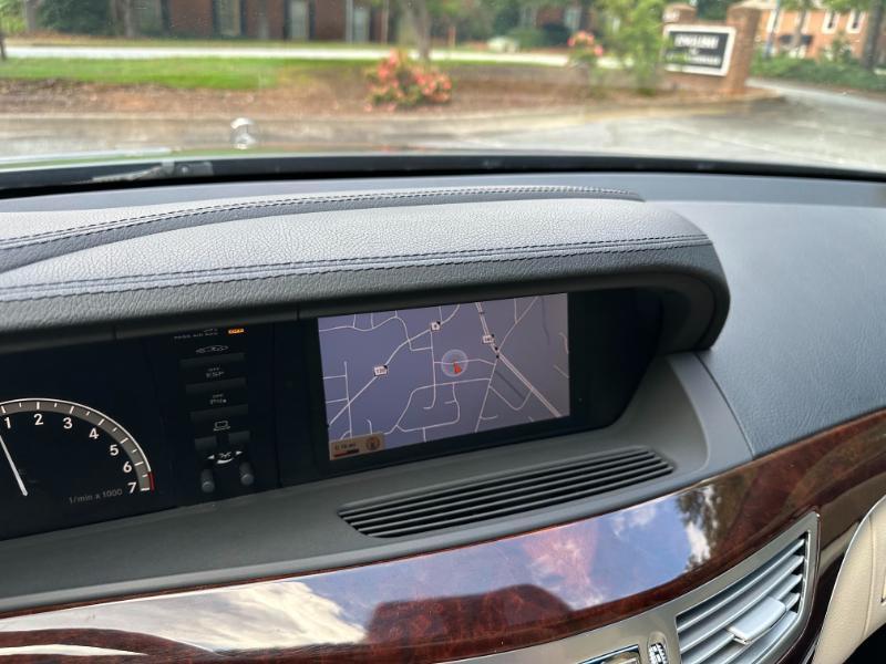 Mercedes-Benz S-Class S550 4MATIC 2007