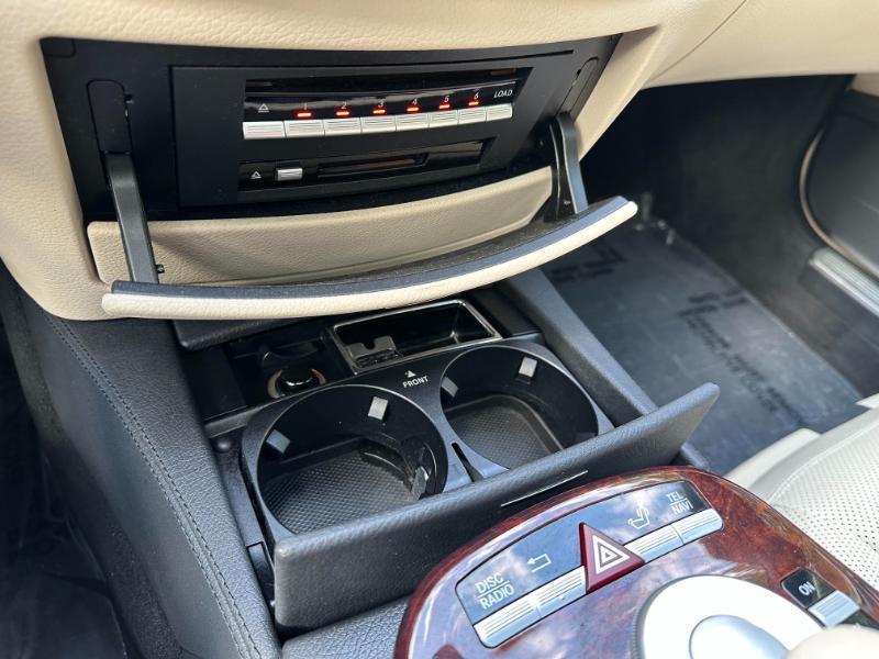 Mercedes-Benz S-Class S550 4MATIC 2007