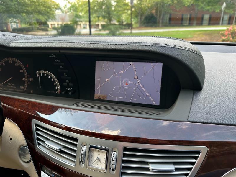 Mercedes-Benz S-Class S550 4MATIC 2007