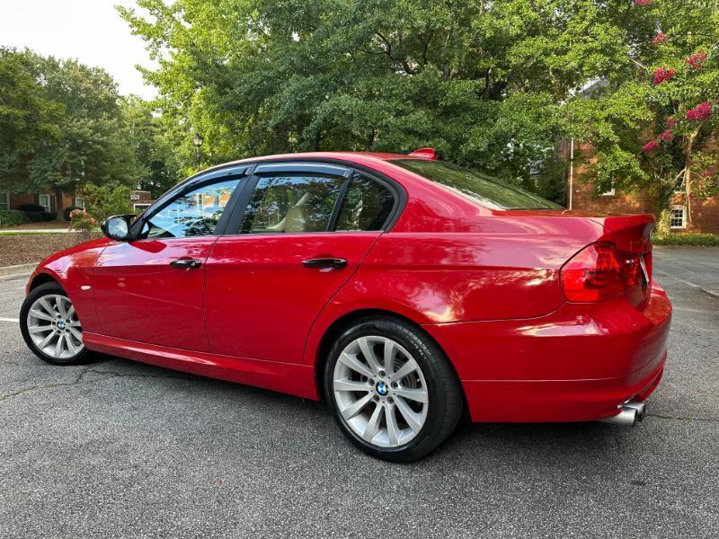 BMW 3-Series 328i 2011