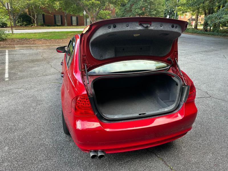 BMW 3-Series 328i 2011