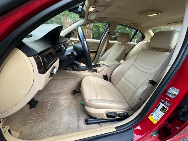 BMW 3-Series 328i 2011