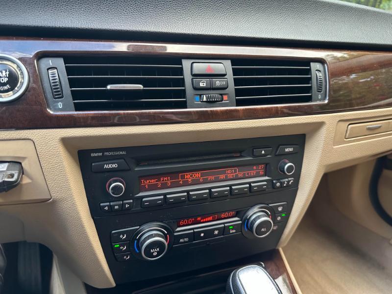 BMW 3-Series 328i 2011