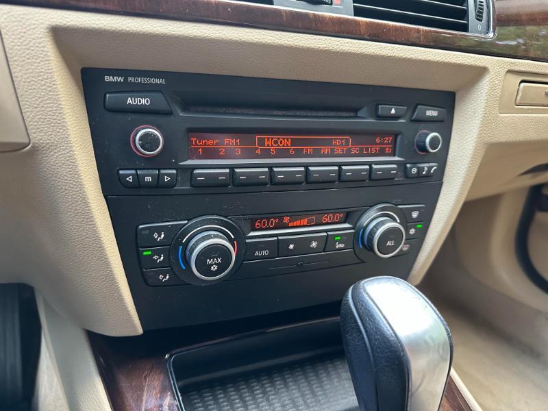 BMW 3-Series 328i 2011