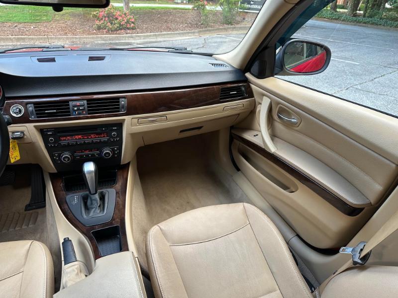 BMW 3-Series 328i 2011