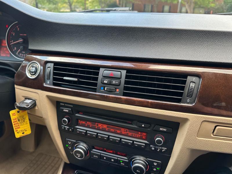 BMW 3-Series 328i 2011