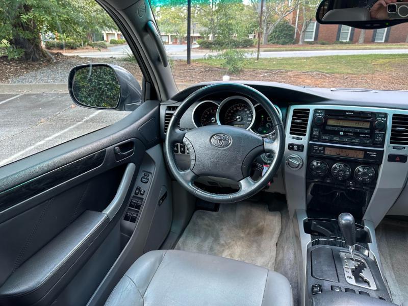 Toyota 4Runner Limited 4WD 2006