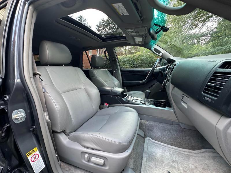 Toyota 4Runner Limited 4WD 2006