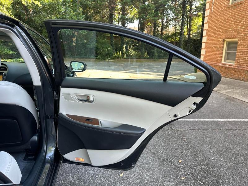 Lexus ES 350 Sedan 2011