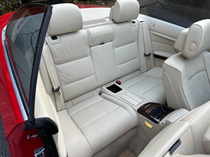 BMW 3-Series 328i Convertible 2011