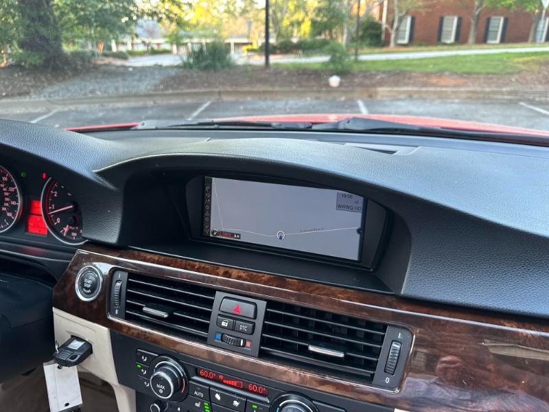 BMW 3-Series 328i Convertible 2011