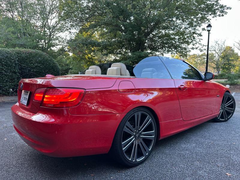 BMW 3-Series 328i Convertible 2011
