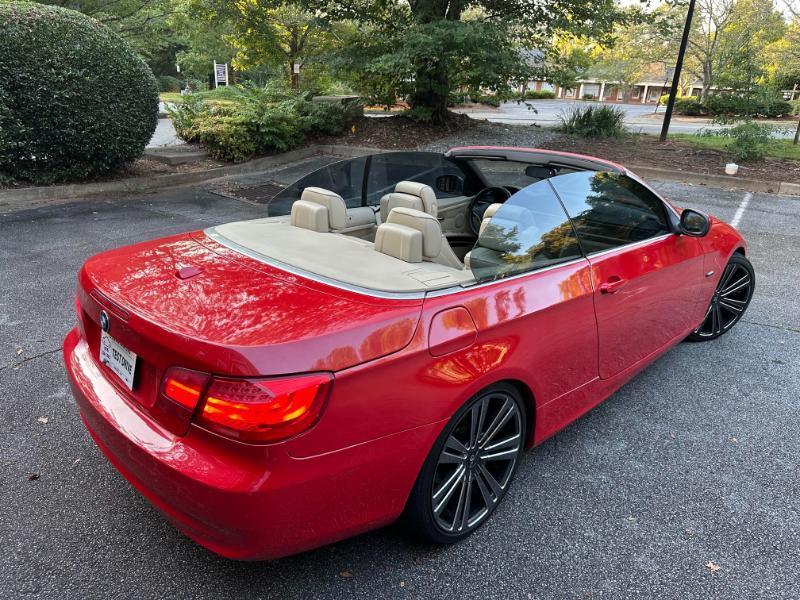 BMW 3-Series 328i Convertible 2011