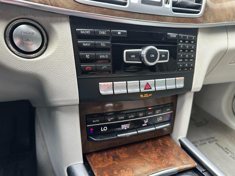 Mercedes-Benz E-Class E350 4MATIC Sedan 2014