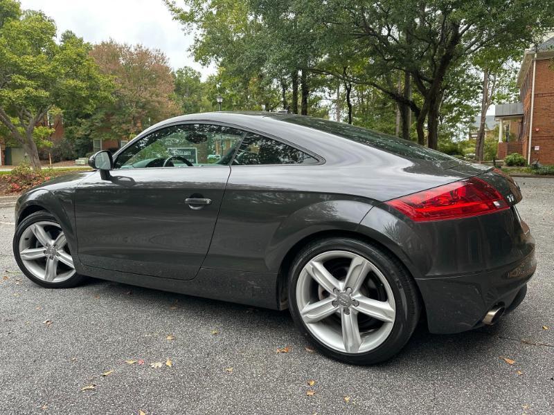 Audi TT 2.0T Coupe quattro S tronic 2011