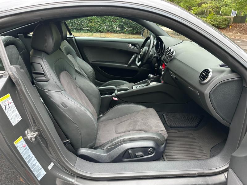 Audi TT 2.0T Coupe quattro S tronic 2011