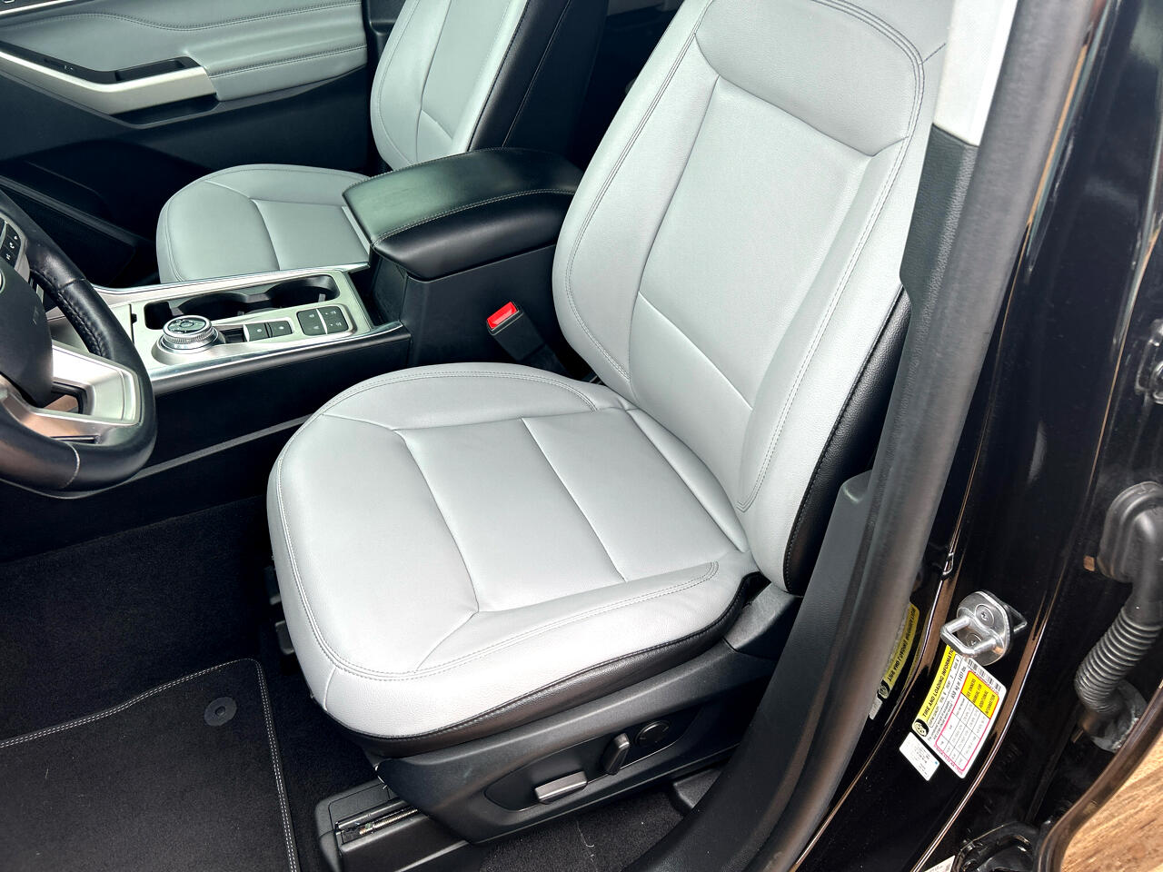 Ford Explorer XLT 2021 Ford Explorer XLT 2021
