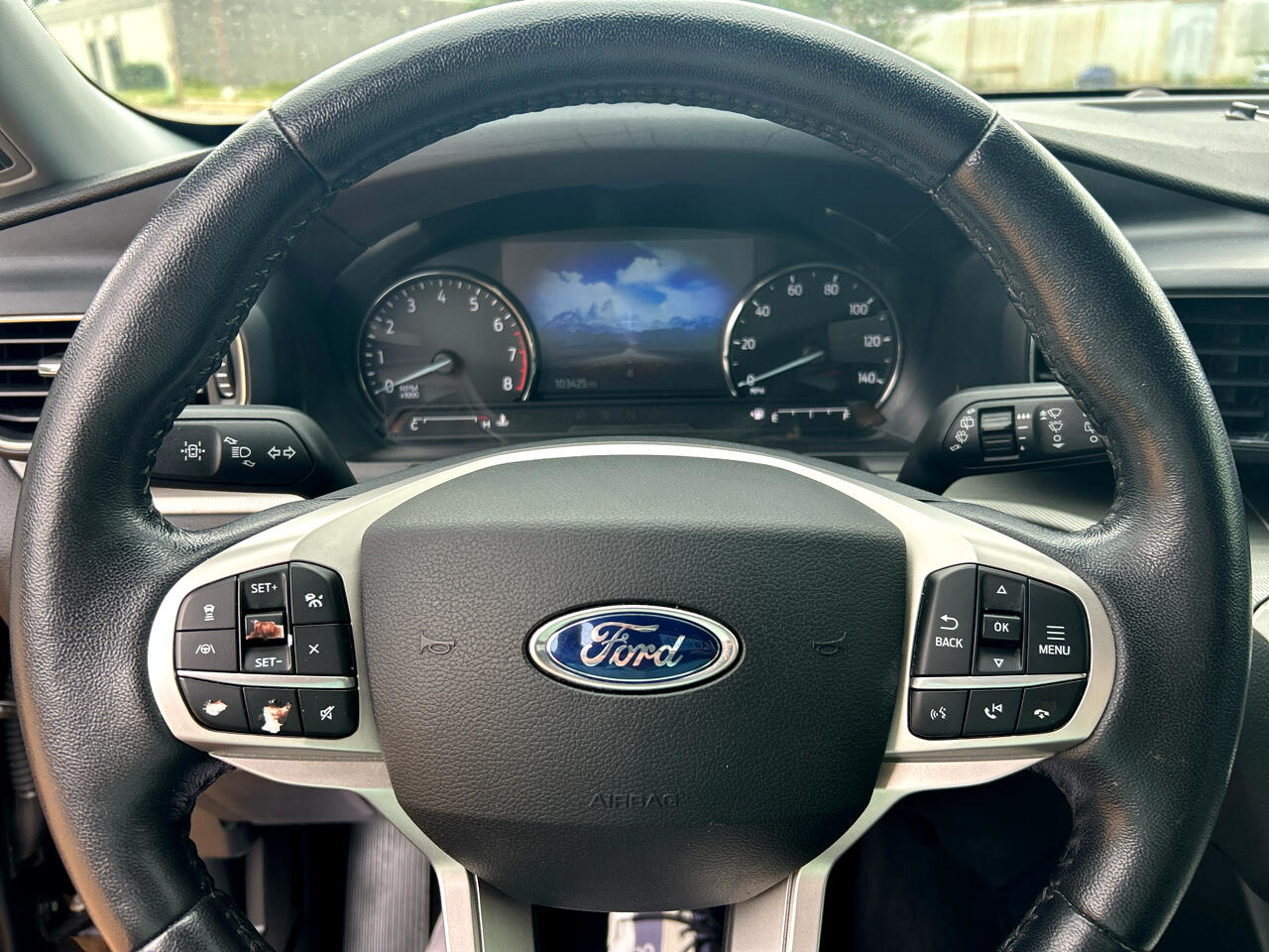 Ford Explorer XLT 2021 Ford Explorer XLT 2021