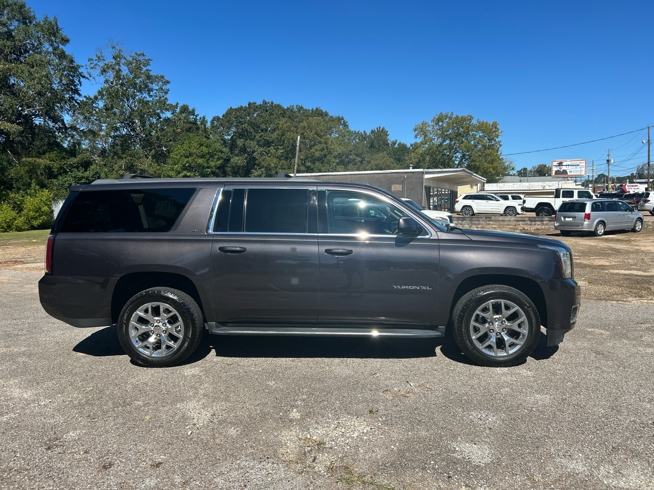 GMC Yukon XL 1500 SLT 2015 GMC Yukon XL 1500 SLT 2015