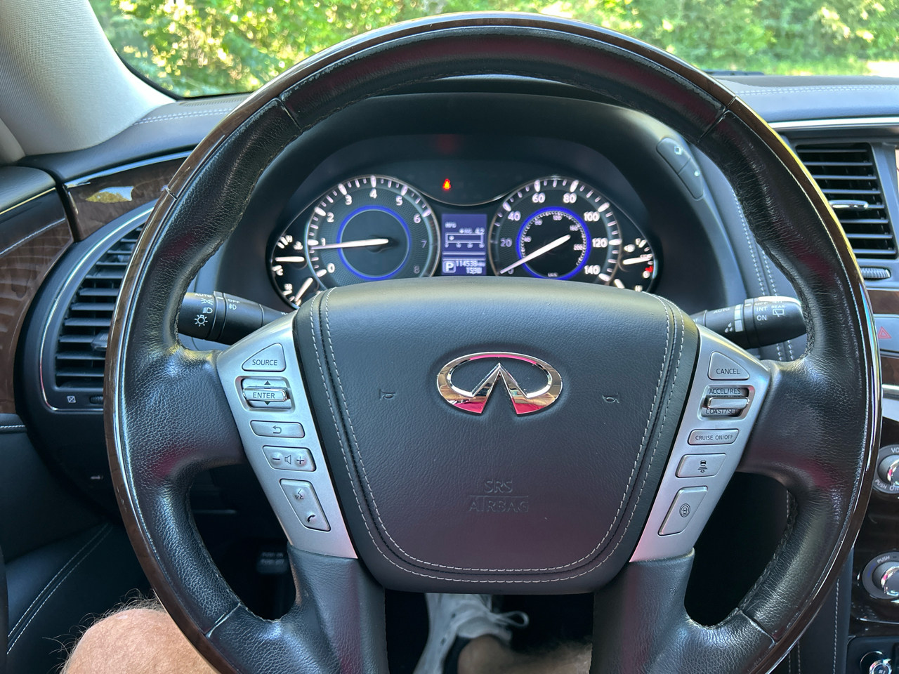 Infiniti QX80 LUXE 2019 Infiniti QX80 LUXE 2019