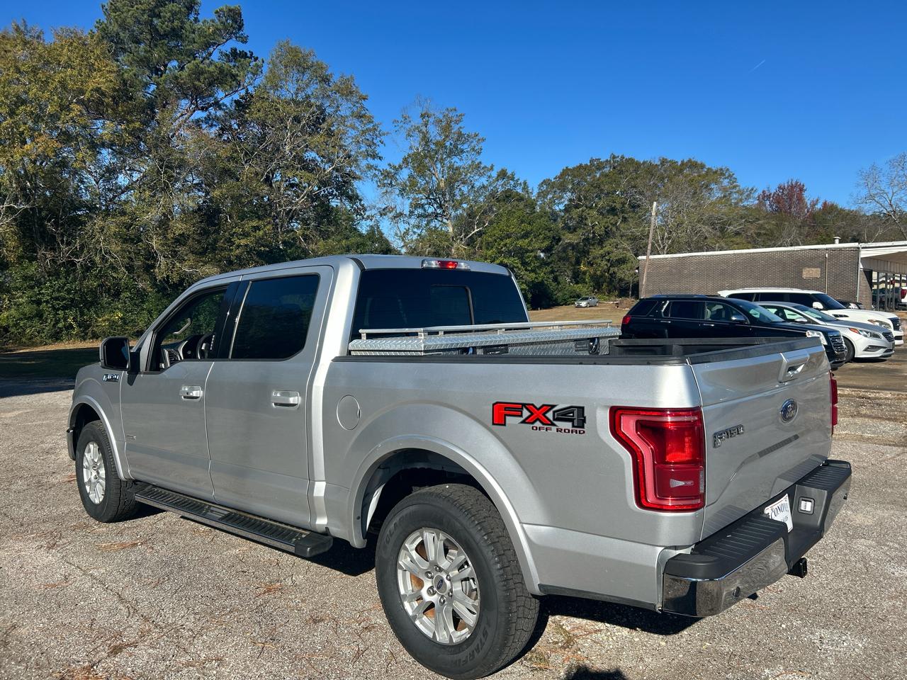 Ford F-150 Lariat 4WD SuperCrew 5.5' Box 2016