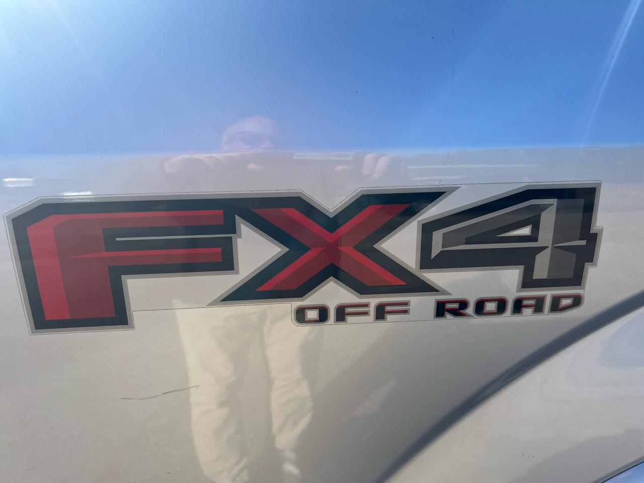 Ford F-150 Lariat 4WD SuperCrew 5.5' Box 2016