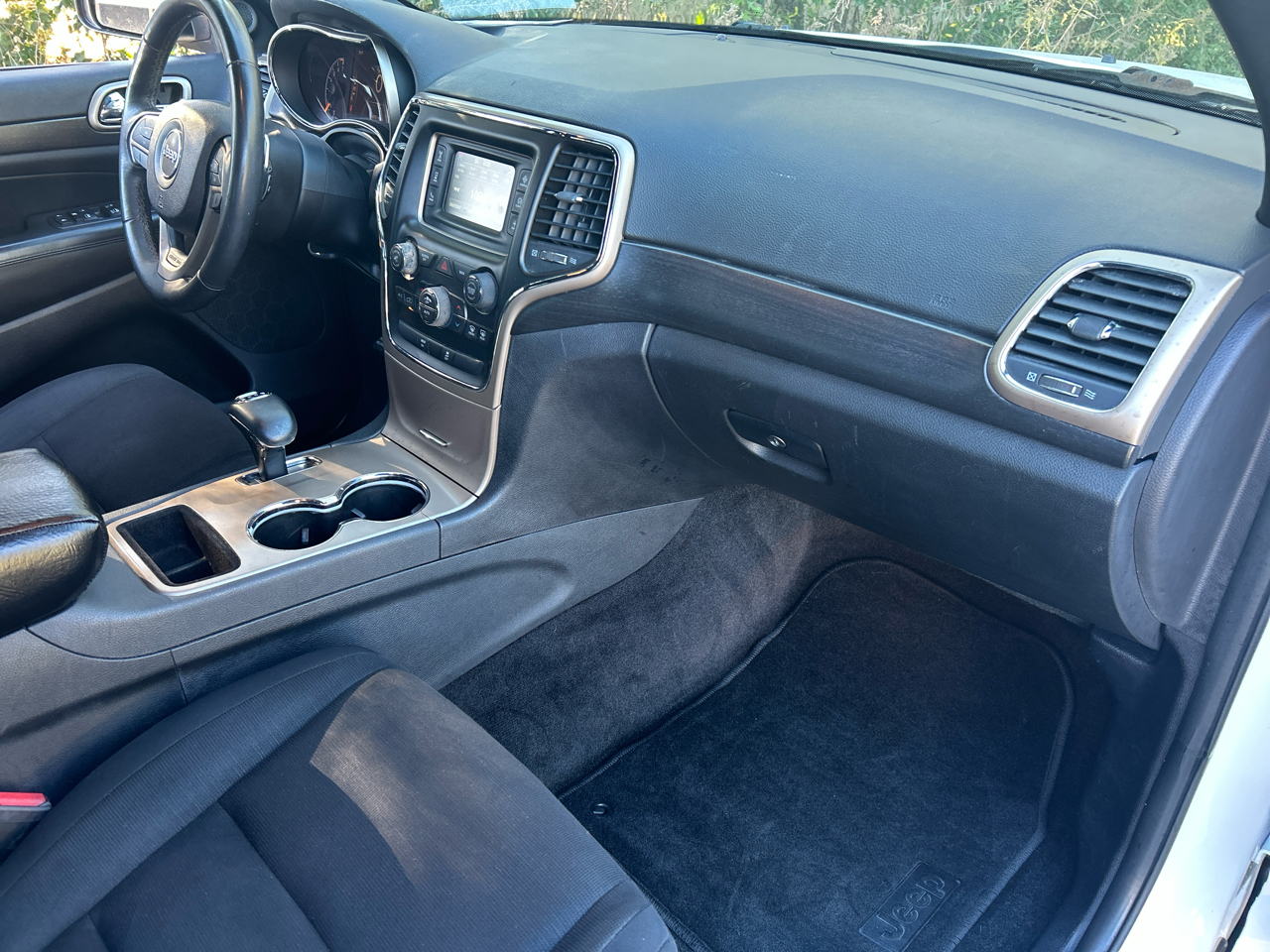 Jeep Grand Cherokee Laredo 2015