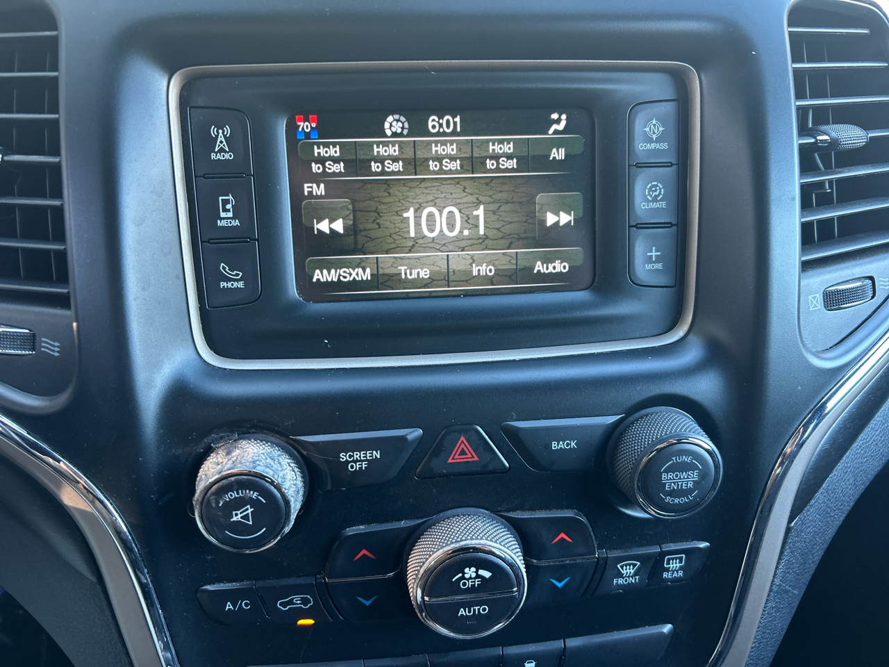 Jeep Grand Cherokee Laredo 2015