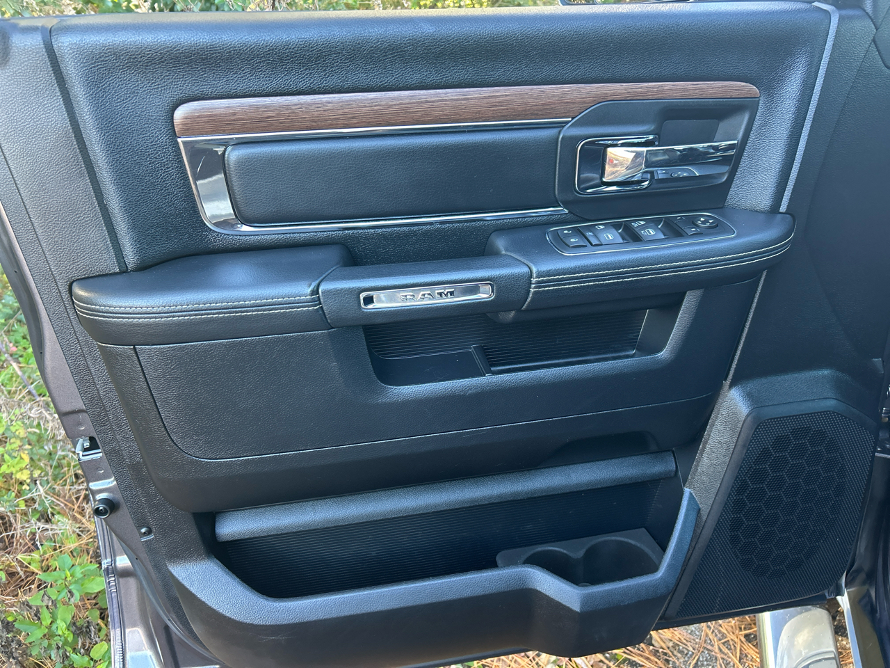 RAM 1500 Laramie 2015