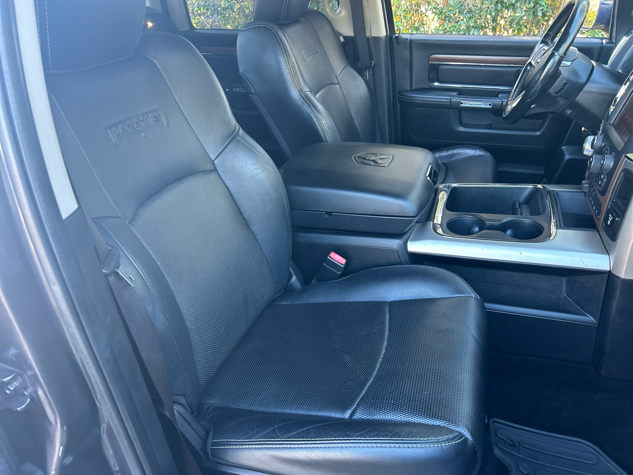 RAM 1500 Laramie 2015