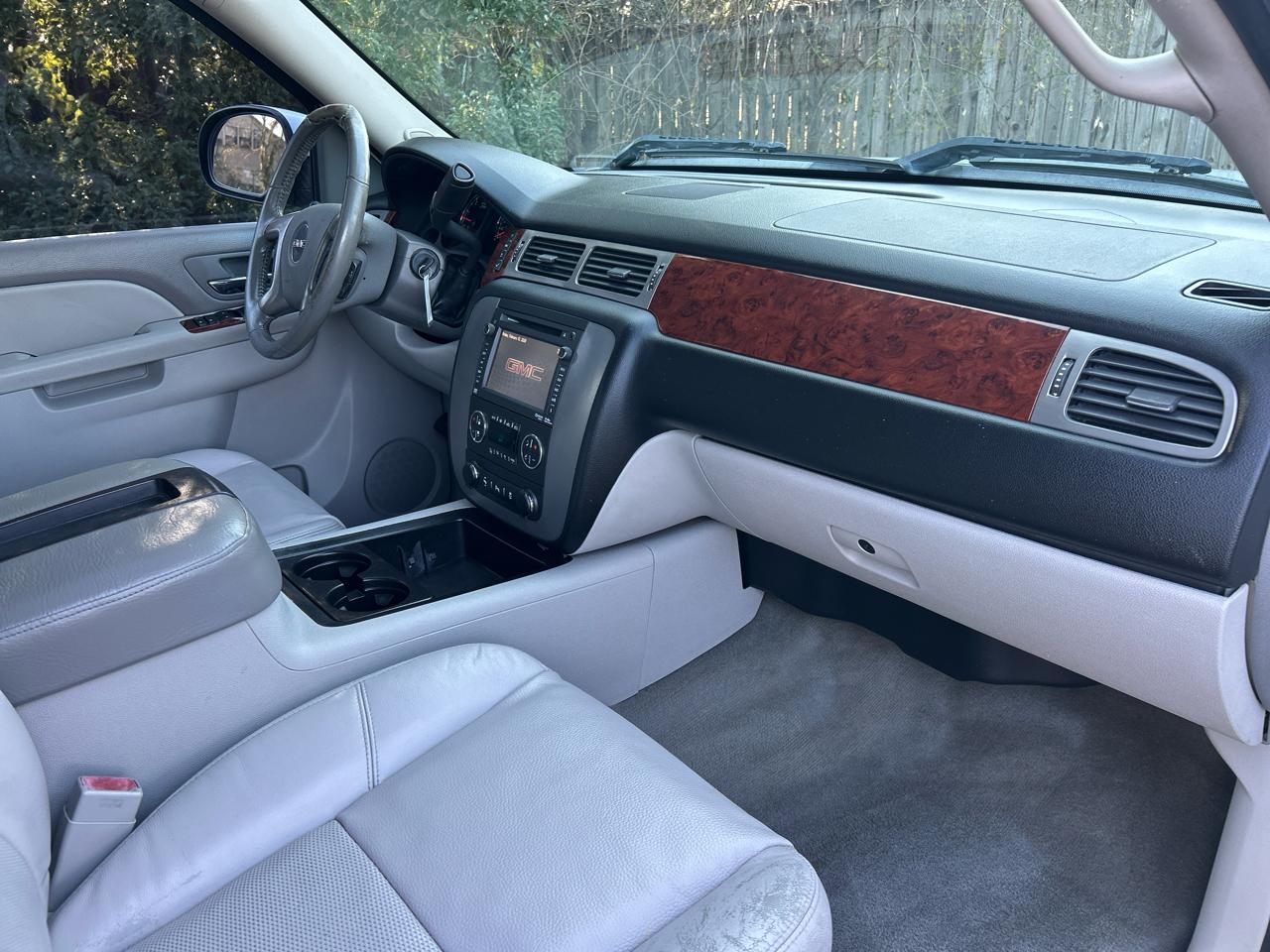 GMC Sierra 1500  2013