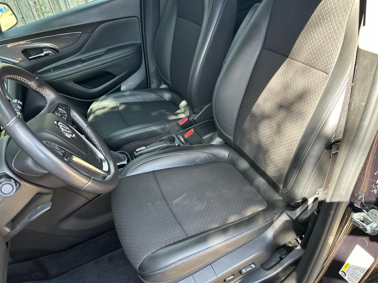 Buick Encore Preferred 2022