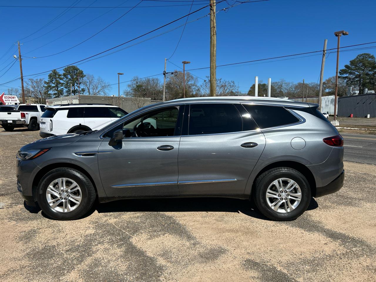 Buick Enclave Essence 2019