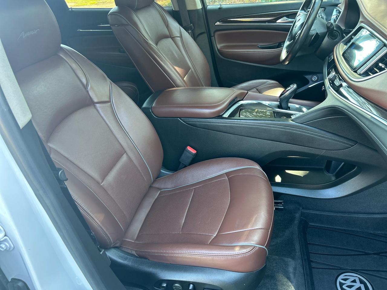 Buick Enclave Avenir 2020