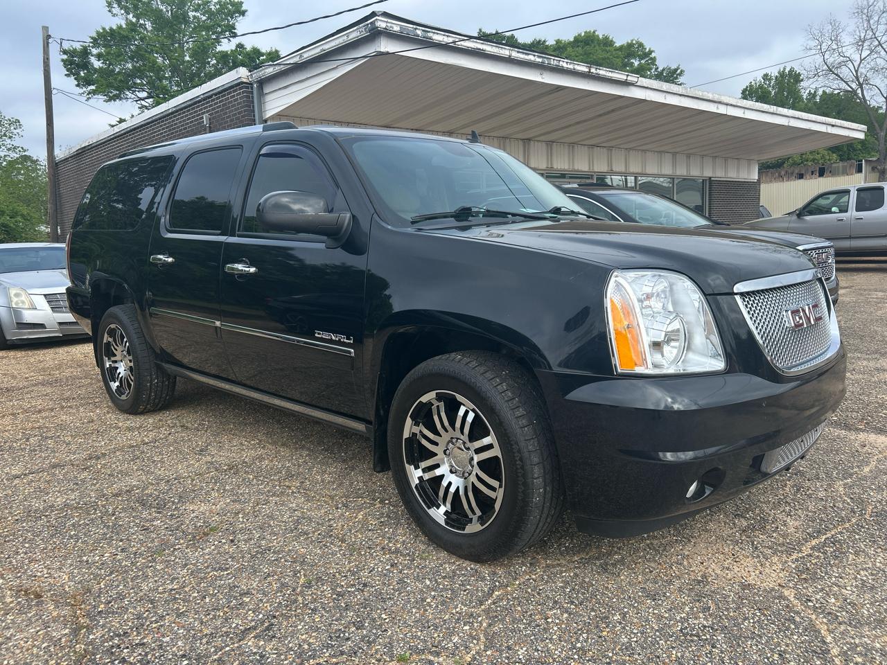 2011 GMC Yukon Denali DENALI