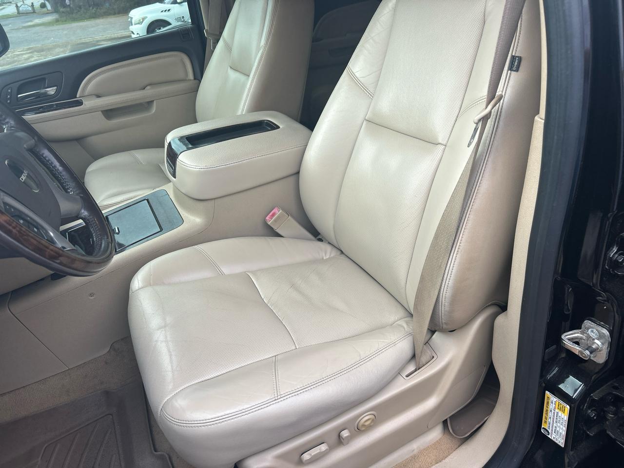 GMC Yukon Denali Denali 2011