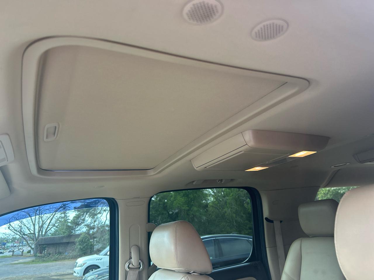 GMC Yukon Denali Denali 2011