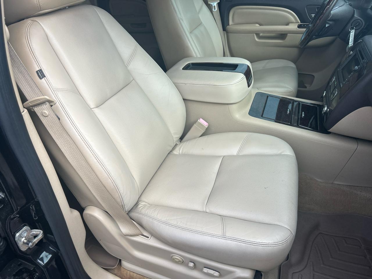 GMC Yukon Denali Denali 2011