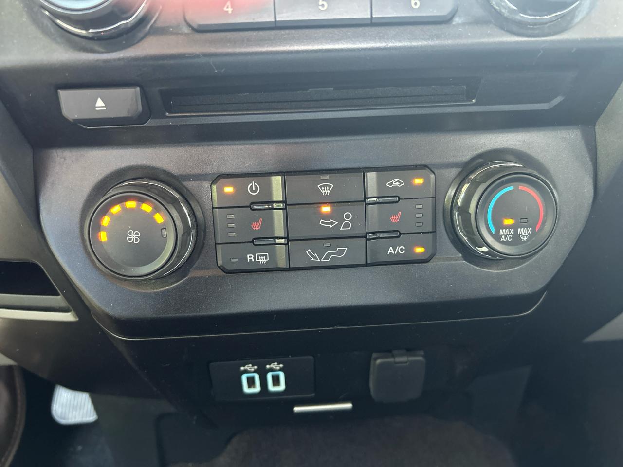 Ford F-150 XLT SuperCrew 4WD 2018