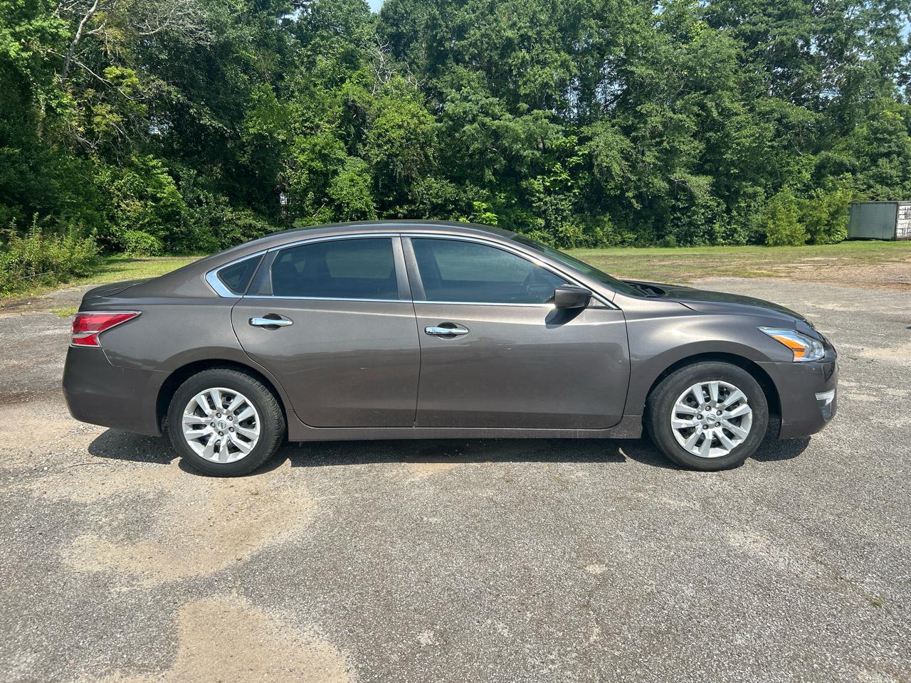 Nissan Altima  2014