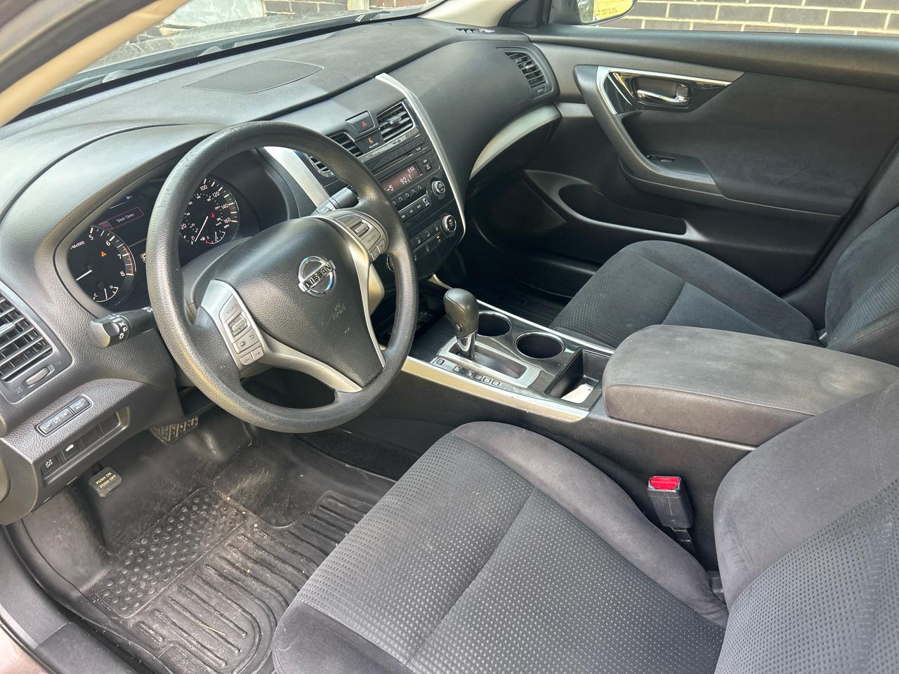 Nissan Altima  2014