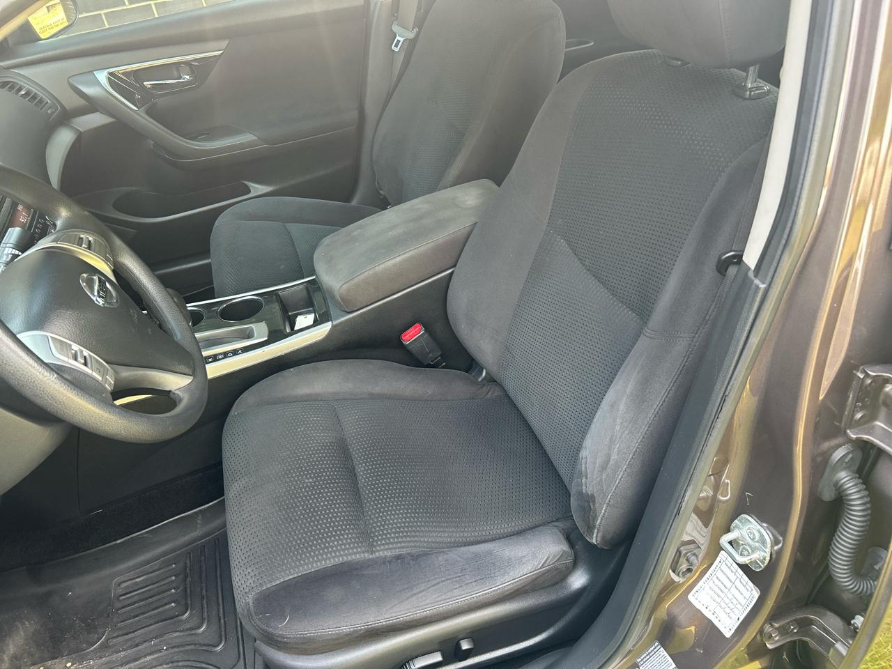 Nissan Altima  2014