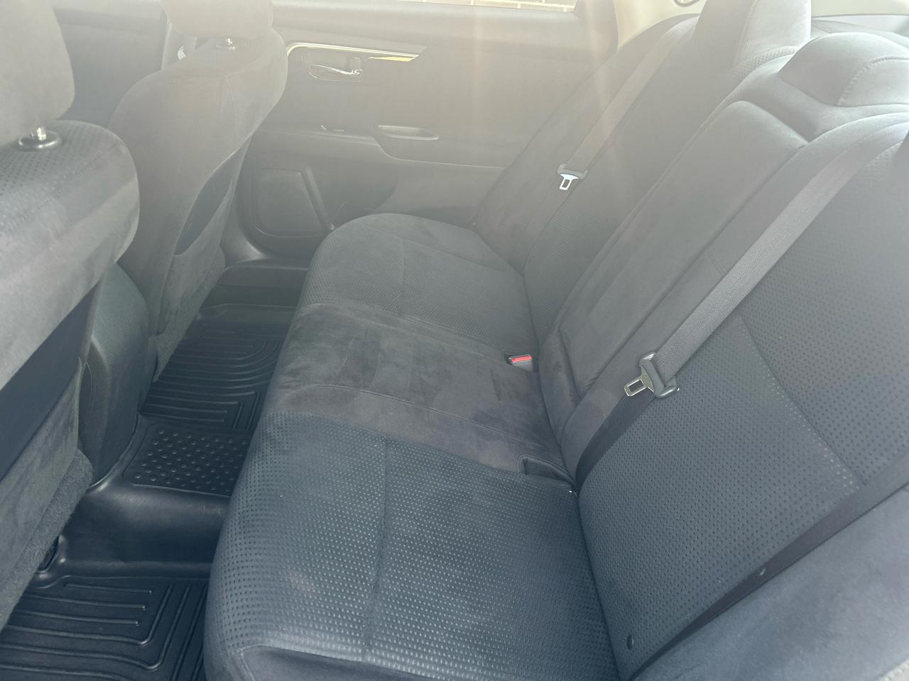 Nissan Altima  2014