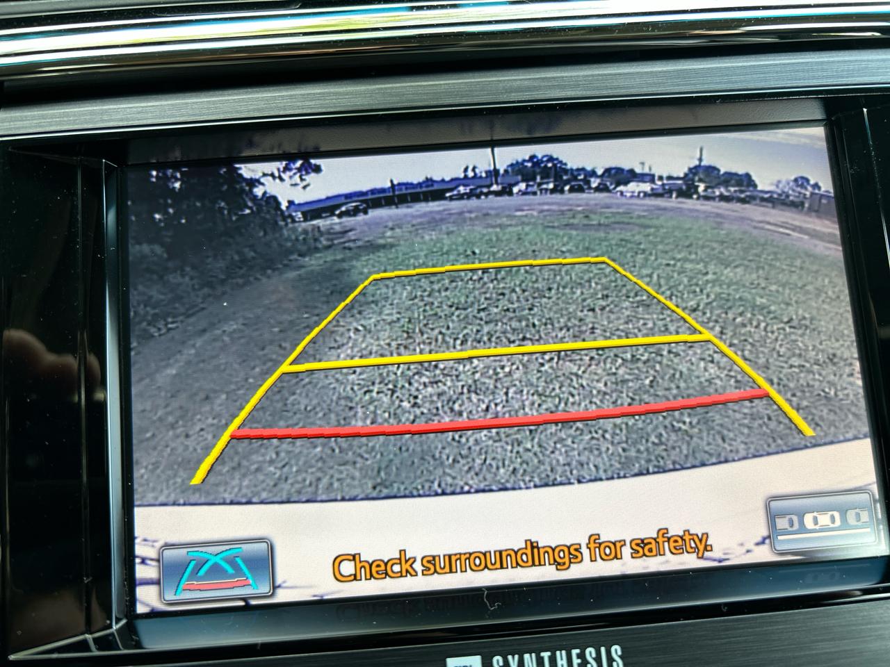 Toyota Avalon Hybrid  2014