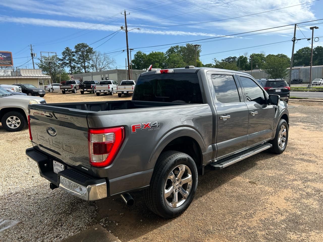Ford F-150 Lariat SuperCab Short Bed 4WD 2021