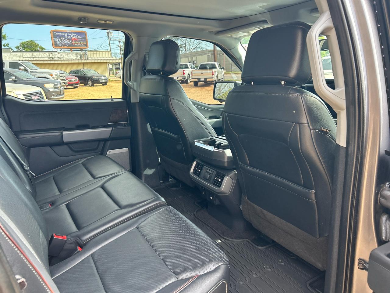 Ford F-150 Lariat SuperCab Short Bed 4WD 2021