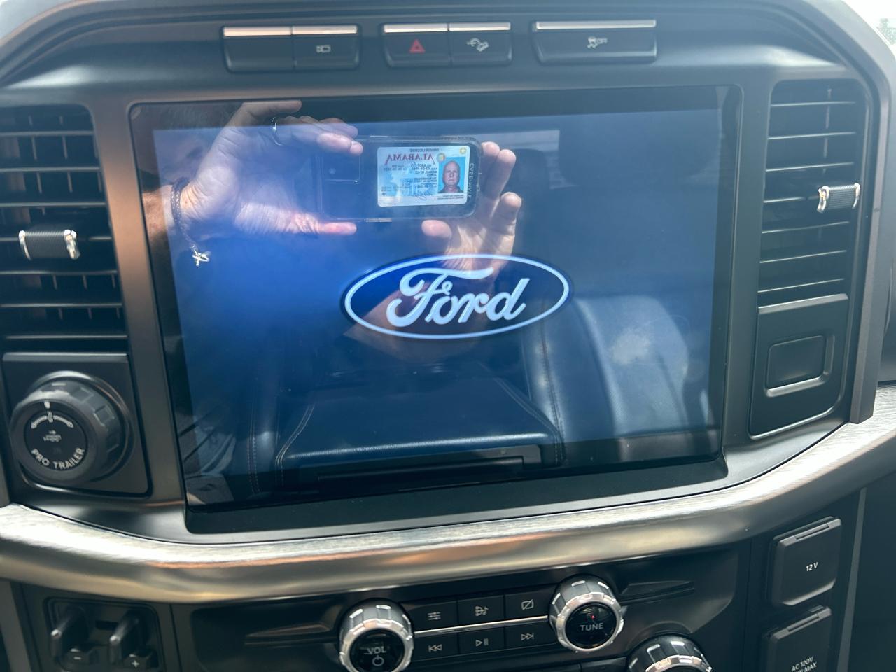 Ford F-150 Lariat SuperCab Short Bed 4WD 2021