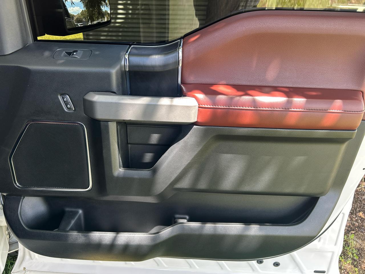 Ford F-150 Platinum 4WD SuperCrew 5.5' Box 2018