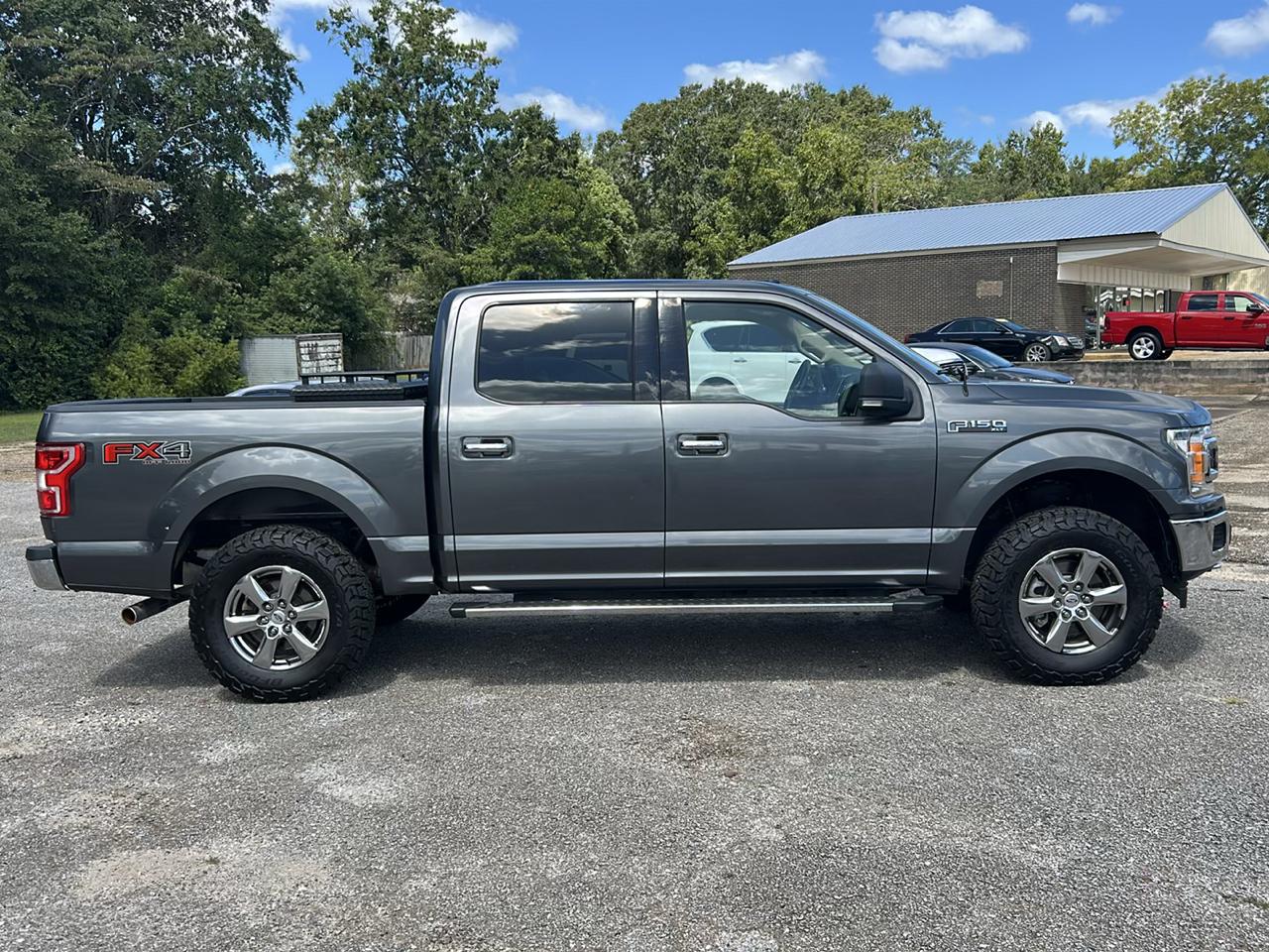 Ford F-150 Lariat SuperCrew 4WD 2018
