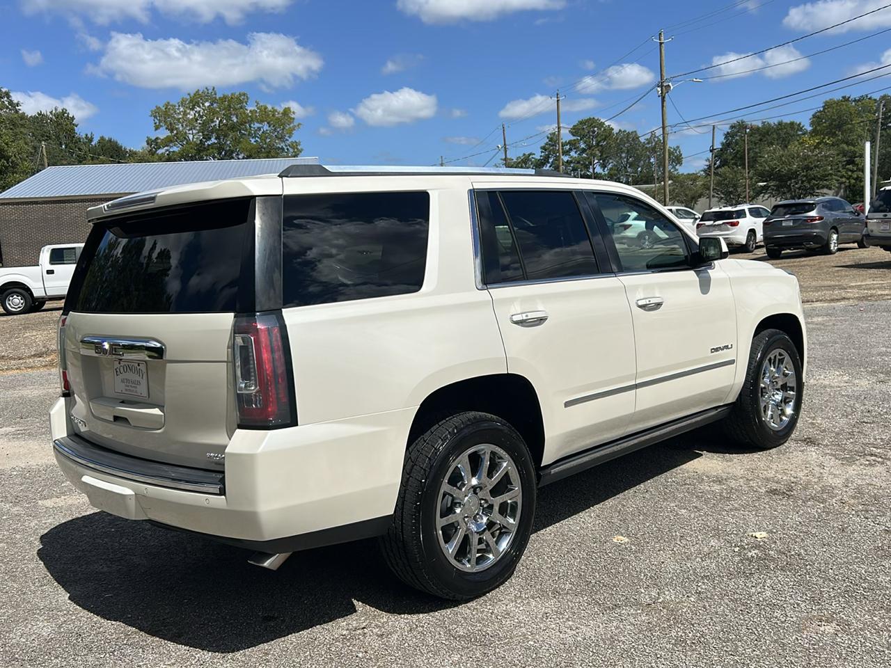 GMC Yukon Denali  2015